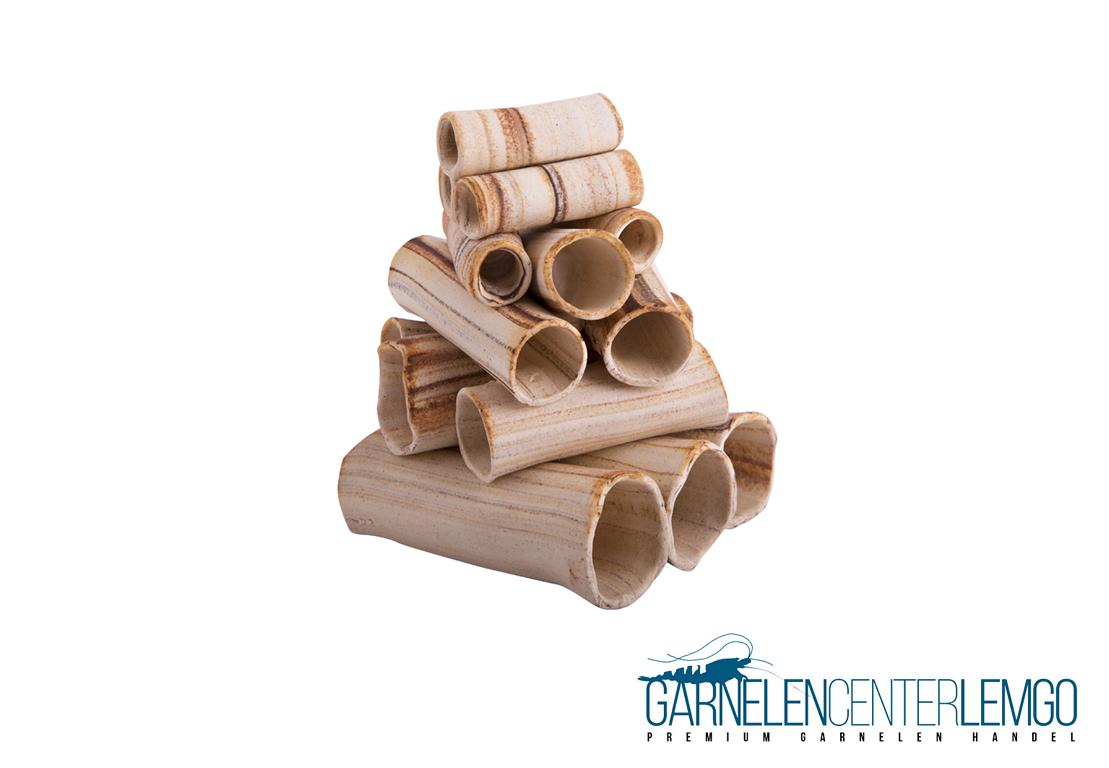 Garnelenturm/ - Stapel aus Röhren hell